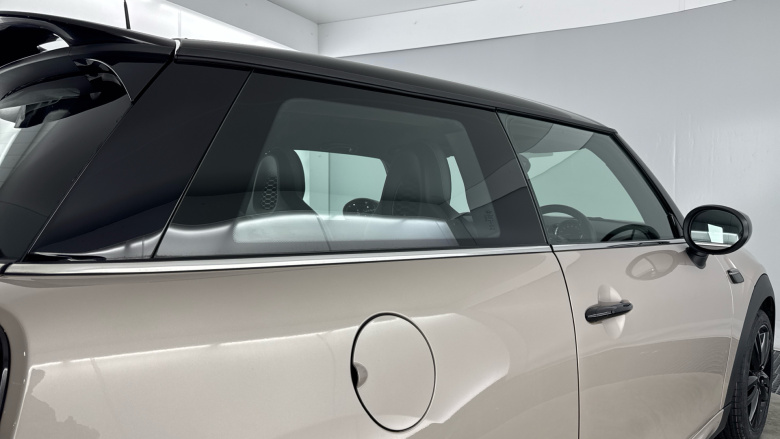 MINI Hatchback 1.5 Cooper Sport 3dr Petrol Hatchback